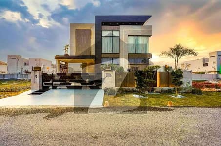 "Luxurious 1 Kanal House For Sale In DHA Phase 8 Prime Location, Modern Design, And Premium Amenities"