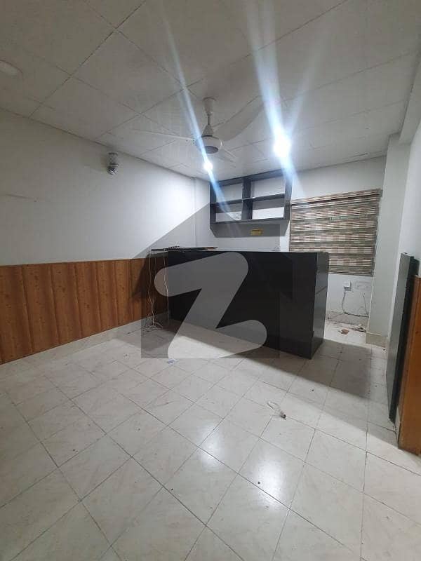 Office Flat Ava At 6 Road Satellite Town