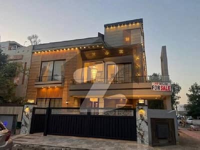 13 Marla Residential House For Sale In Gulbahar Block, Nearby Commercial Market, Mosque, School , Health Care and ATM