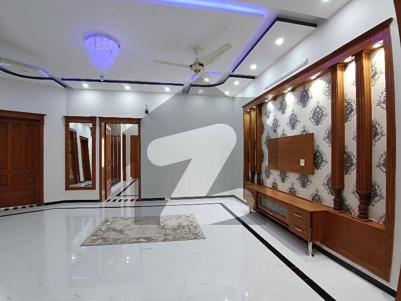 30x60 new ground portion available for rent in g13
