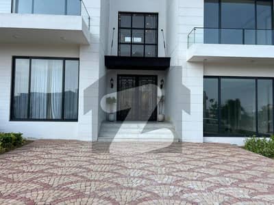 3 Bed Luxurious Terrace Apartments Parkview City