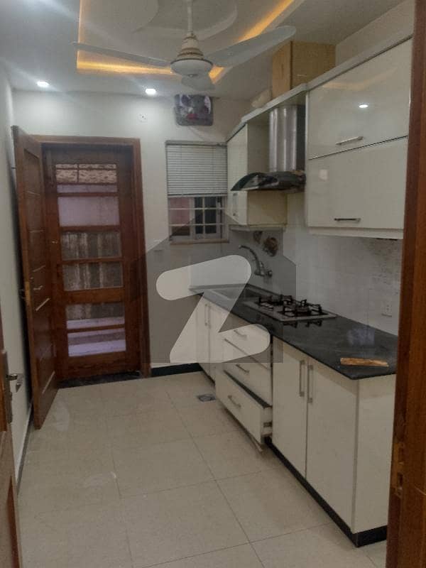 5 Marla House available for rent
