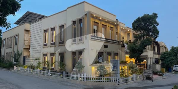 بحریہ ٹاؤن فیز 8 ۔ ابو بکر بلاک بحریہ ٹاؤن فیز 8 ۔ سفاری ویلی,بحریہ ٹاؤن فیز 8,بحریہ ٹاؤن راولپنڈی,راولپنڈی میں 5 کمروں کا 9 مرلہ مکان 3.9 کروڑ میں برائے فروخت۔