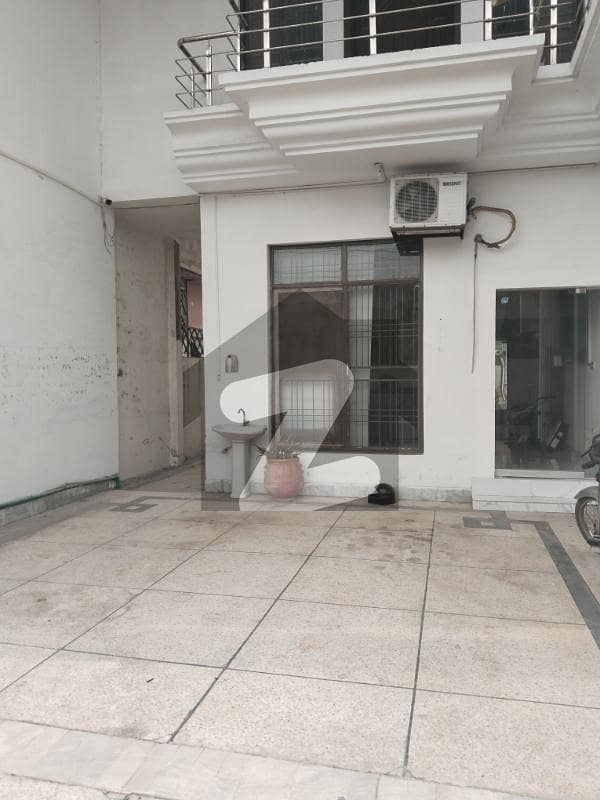 1 Kanal Full House For Rent