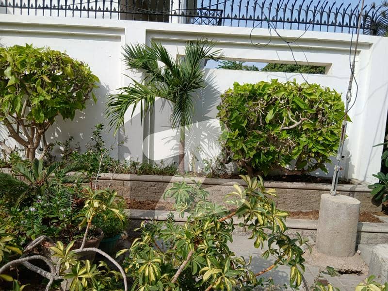 300sqyds, Bungalow On Sale, Phase 4, Dha, Karachi 300sqyds, Bungalow On Sale, Phase 4, Dha, Karachi