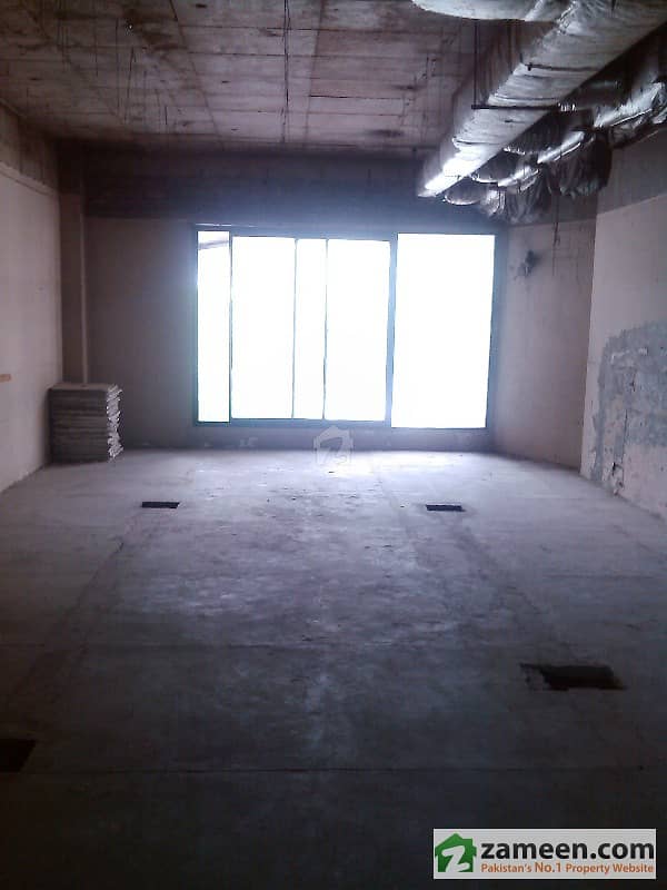 Luxury Commercial Building For Rent Luxury Commercial Building For Rent