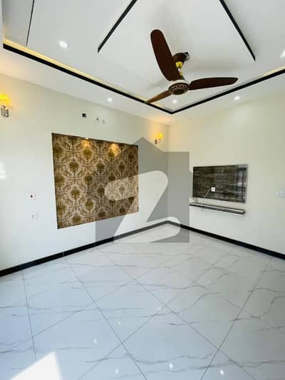 A Perfect Prime Location House Awaits You In EME Society - Block D Lahore