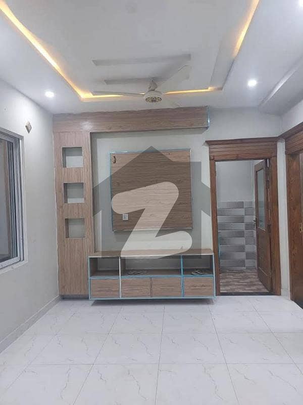 جناح گارڈنز ایف ای سی ایچ ایس,اسلام آباد میں 2 کمروں کا 3 مرلہ فلیٹ 25.0 ہزار میں کرایہ پر دستیاب ہے۔