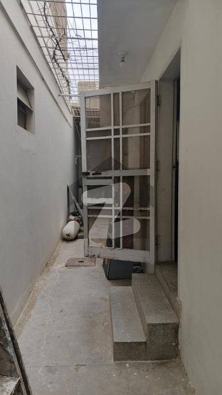 Single Story K D A Leased House 40ft Road Near Jamia Tul Rasheed Single Story K D A Leased House 40ft Road Near Jamia Tul Rasheed