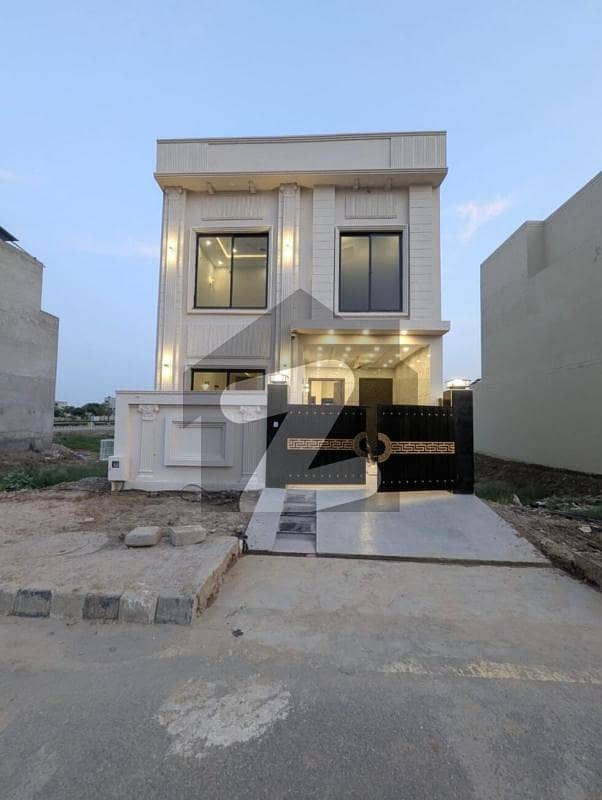 Located On 60ft Road & Near To 150ft Road & Park 5 Marla Brand New House For Sale In Lake City Raiwind Road Lahore