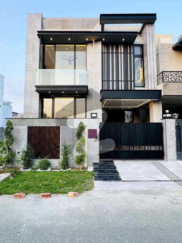 Beautifully Designed Home in a Prime Location