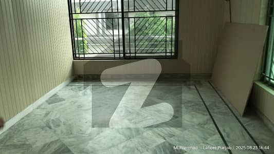 One Kanal Upper Portion Neat Option
