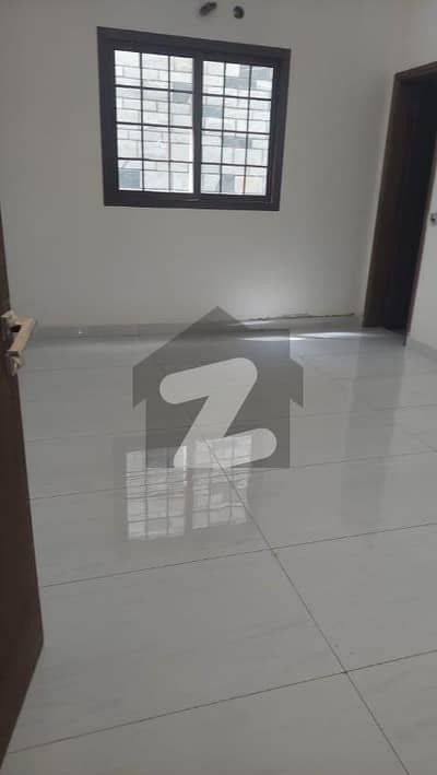 4Bed DD Available ForApartment First Floor