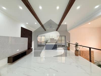 INVESTOR PRICE TRIPLE Storey HOUSE FOR SALE