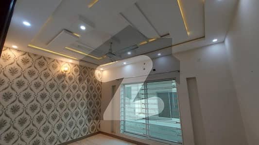 CORNER HOUSE TEN MARLA AVAILABLE FOR SALE IN WAPDA TOWN