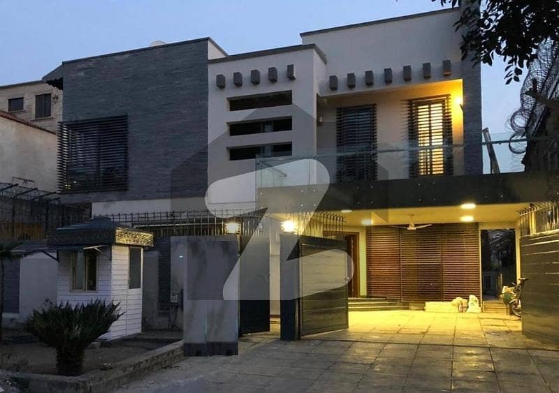 HOUSE FOR RENT IN F-7
