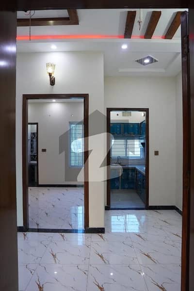 1 Bed Attach bath