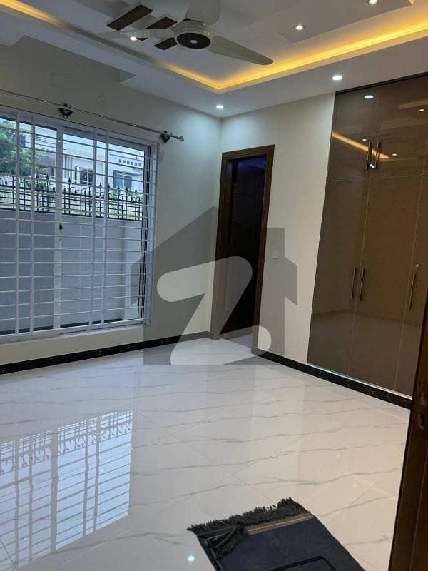 New House For Sale In Media Town