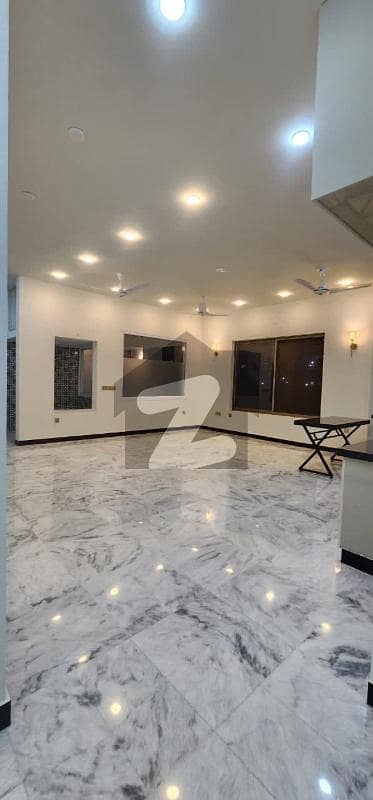 500 Square Yard Upper Portion Is Available For Rent In DHA Phase 7 Karachi