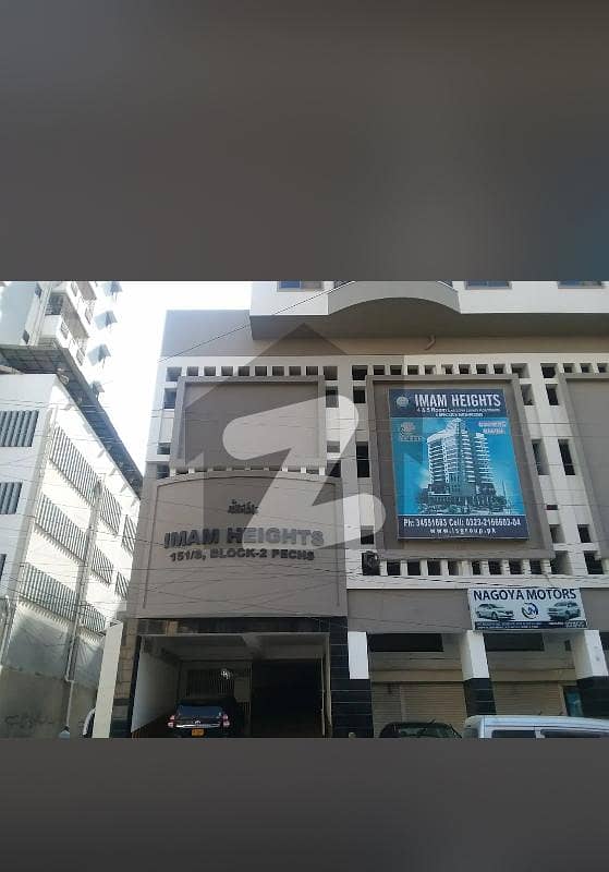 خلیق الزماں روڈ کراچی میں 3 کمروں کا 8 مرلہ فلیٹ 4.4 کروڑ میں برائے فروخت۔