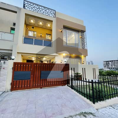 5 MARLA DOUBLE UNIT BRAND NEW HOUSE FOR SALE IN BAHRIA TOWN