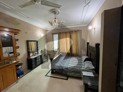 G13 used House For Sale Size 4 Marla