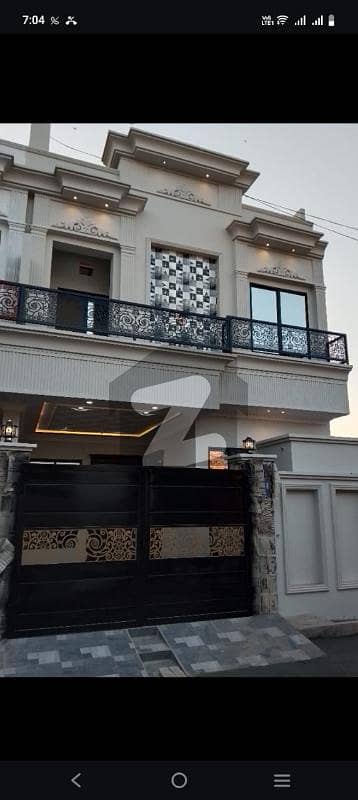 Brand New 3 Marla House Available In Model Town For sale