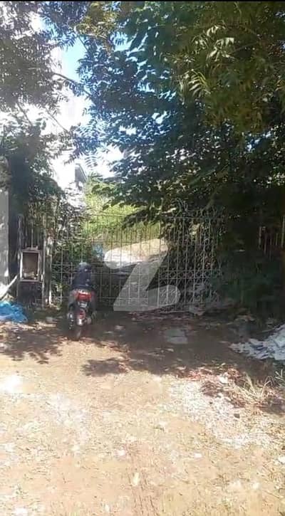 ایف ۔ 6/1 ایف ۔ 6,اسلام آباد میں 1 کنال مکان 32.0 کروڑ میں برائے فروخت۔