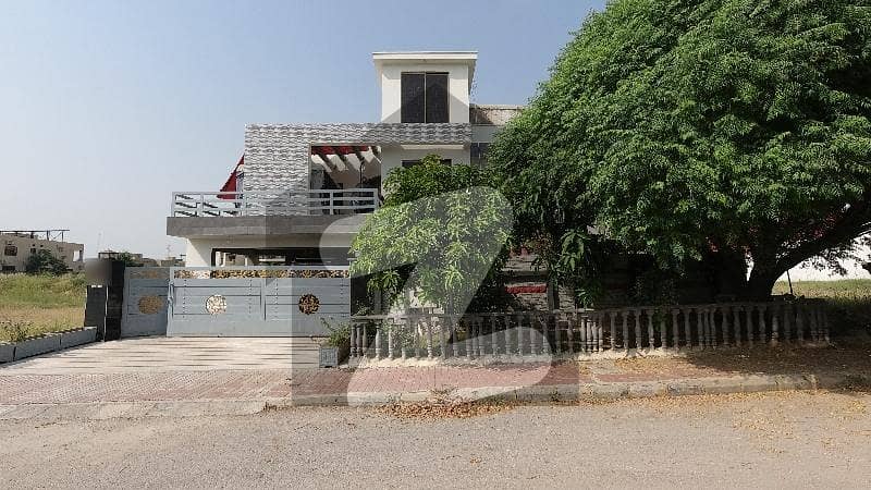Get Your Dream On Excellent Location House In Bahria Town Phase 8 - Block B Rawalpindi