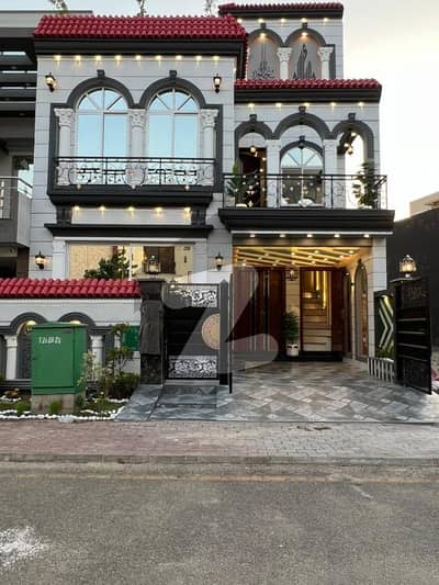 5 Marala House Available For Rent
