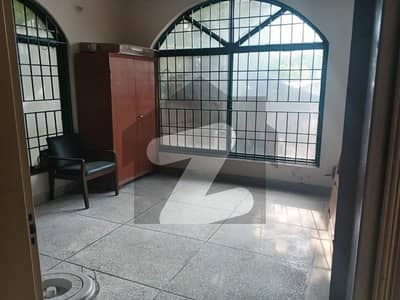 10 Marla Spacious Lower Portion Is Available In PWD Colony For rent Electricity+ Water+ Gas Water Bore