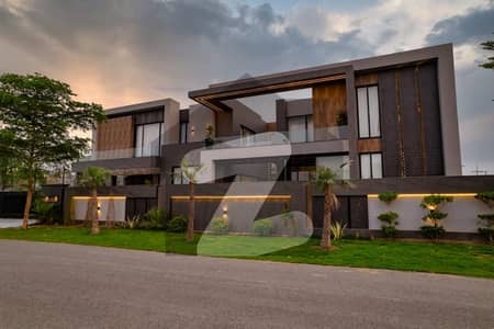 2 Kanal Luxury Mansion With 1 Kanal Lush Lawn, Full Basement Pool DHA Phase 6
