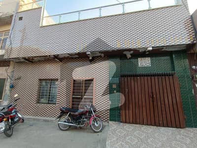 5 Marla Single Store House for sale Y Block Madina Town College Road Near G. C Women University Faisalabad