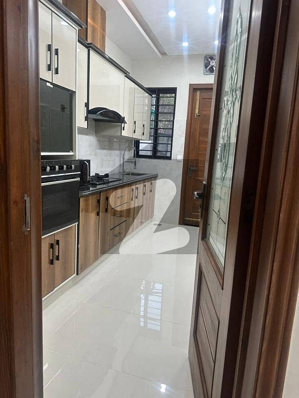 i-11/2 New upper portion For Rent