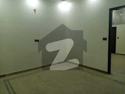 سیکٹر 31 ۔ پنجابی سوداگر سٹی فیز 2 سکیم 33 - سیکٹر 31,سکیم 33,کراچی میں 2 کمروں کا 5 مرلہ مکان 38.0 ہزار میں کرایہ پر دستیاب ہے۔