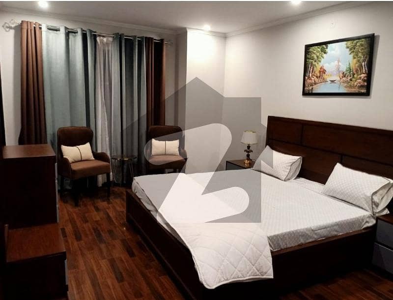 Unfurnished 2BR Apartment In Prime Main Gulberg Loung, Attached Washrooms