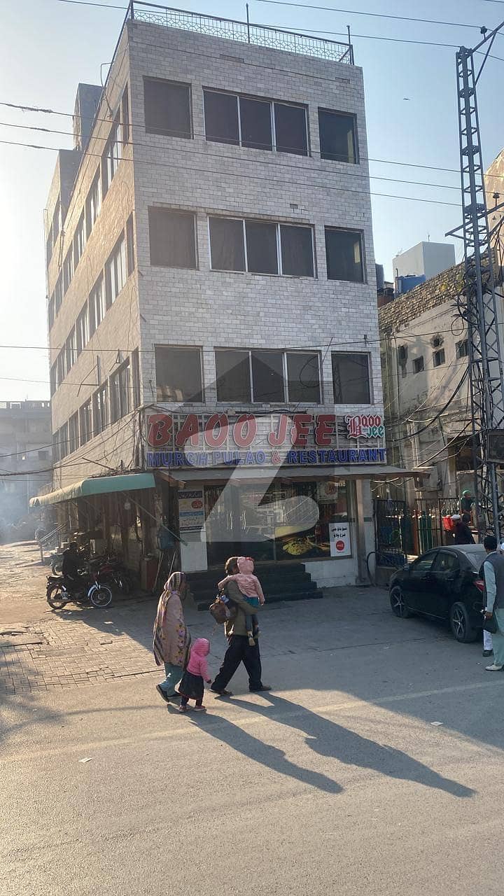 صدر راولپنڈی میں 1 کنال عمارت 20.0 لاکھ میں کرایہ پر دستیاب ہے۔