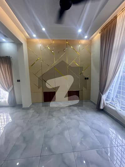 5 Marla New House Available For Rent