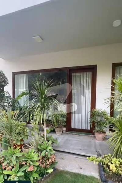 Out Class Bungalow For Sale
