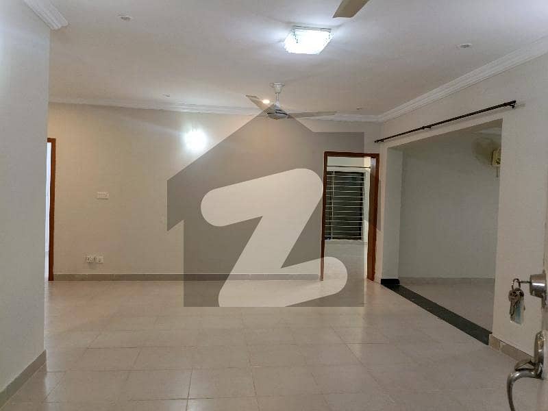 ای ۔ 11/4 ای ۔ 11,اسلام آباد میں 5 کمروں کا 1 کنال زیریں پورشن 1.3 لاکھ میں کرایہ پر دستیاب ہے۔