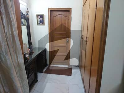1 Kanal House Available for Rent