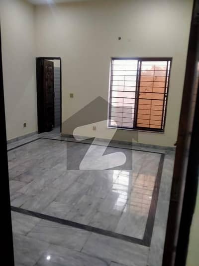 10 Marla Single Storey House Available For SALE