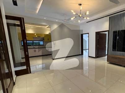 بحریہ ٹاؤن سیکٹر ای بحریہ ٹاؤن,لاہور میں 3 کمروں کا 5 مرلہ مکان 75.0 ہزار میں کرایہ پر دستیاب ہے۔