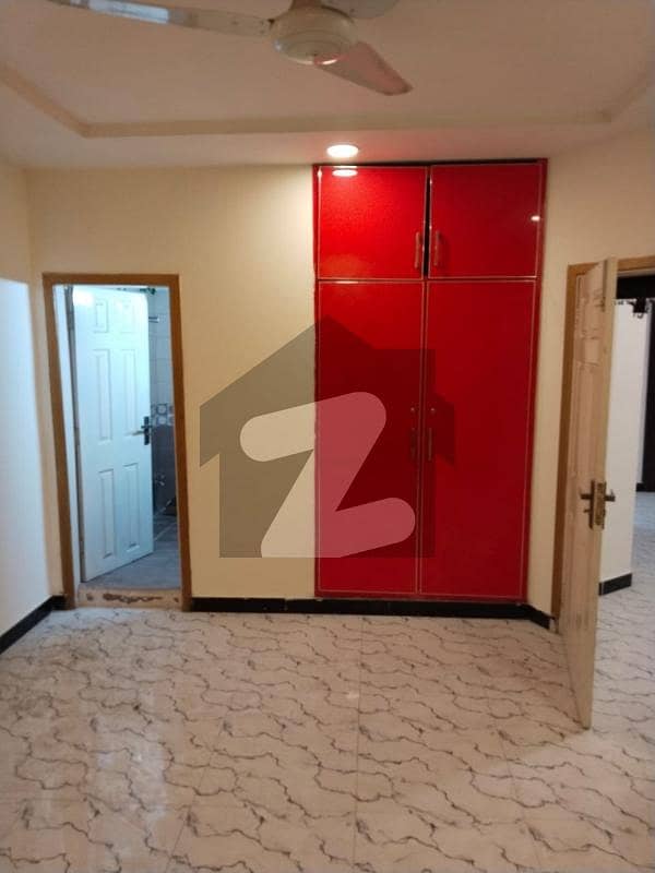 سوان گارڈن اسلام آباد میں 2 کمروں کا 4 مرلہ فلیٹ 85.0 لاکھ میں برائے فروخت۔