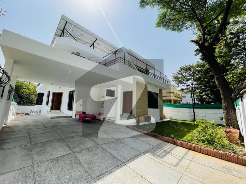 F-6 Margalla Facing House Available For Rent