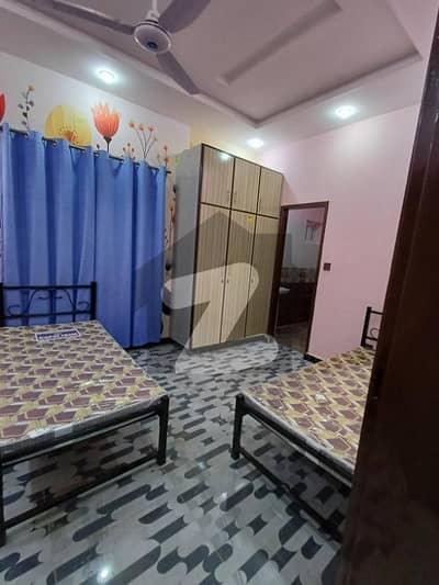 Brand new 1st Entry girls hostel Seats available for rent job holders or students near ucp University or shaukat khanum hospital or UOL University or UMT University or Emporium Mall or expo center