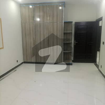 Luxury 7 Marla Full House For Rent