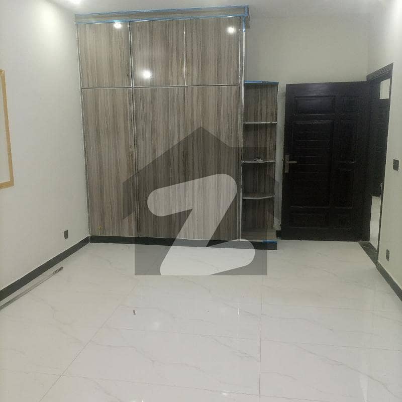 Luxury 7 Marla Full House For Rent