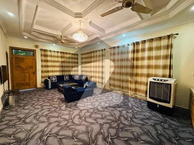 F-10 Full House Available For Rent