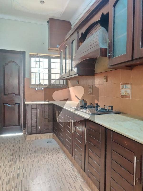 4 Marla Upper Portion For Rent